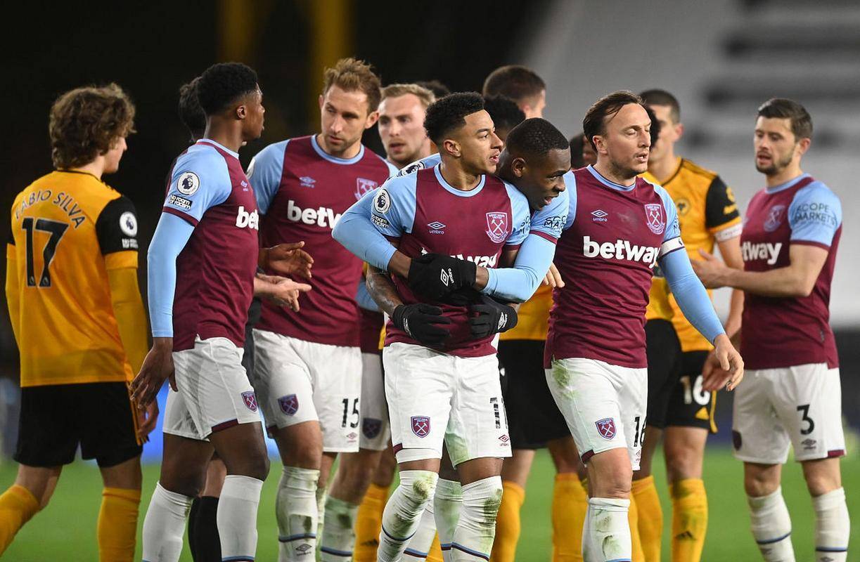 集结日NBA季后赛焦点战；曼城刷新队史纪录；质疑声仍在；控场能力受关注(赛虎免费观看完整版)