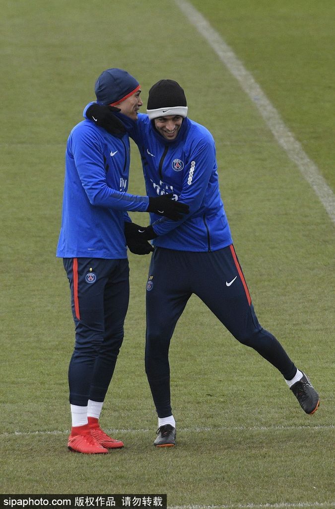 爱游戏娱乐-集结日芝加哥公牛备战法国杯，止住颓势细节曝光，话题不断，球探报告显示潜力的简单介绍